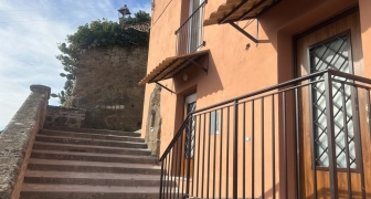 Bilocale ristrutturato in vendita a Castel Sant'Elia